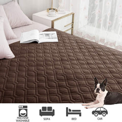 Ameritex durable furniture protective cover guards upholstery from paws