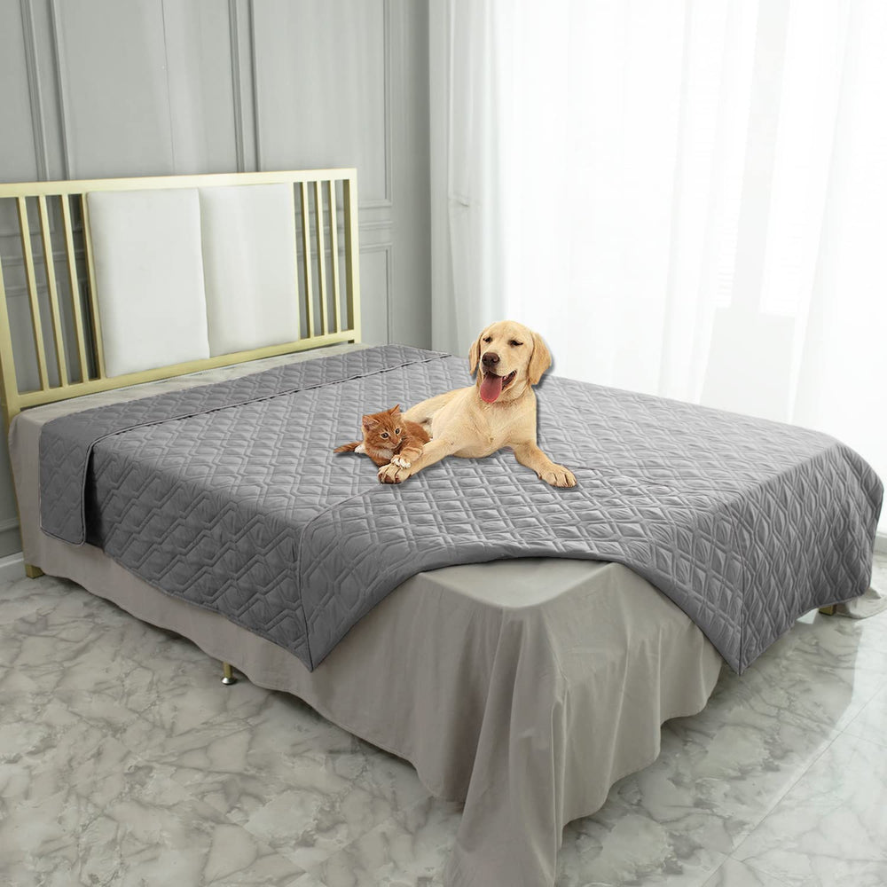 Ameritex waterproof blanket reversible bed cover top view protects furniture from spills