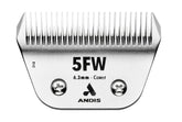 Andis ceramicEDGE 5FW close-up shows its 31-tooth ceramic cutter for a smooth finish.