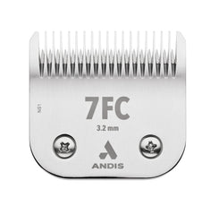 Andis UltraEdge 7FC blade close-up showing long-lasting sharpness and chrome rust resistance.
