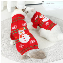 ANIAC knit Christmas outfit keeps small dogs warm during winter strolls.