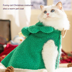 ANIAC green small-dog outfit keeps pets warm during winter outings