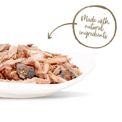 Applaws natural wet cat food pot highlights sardine and mackerel in broth.