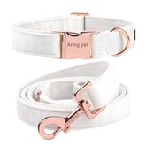 ARING PET dog collar packaging presents a premium gift-ready presentation.