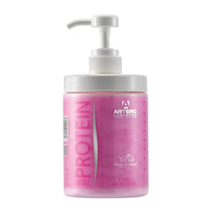 Artero Protein Vital Conditioner bottle demonstrating deep hydration for pet coats.