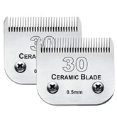Audoc 2Pack 30 blade closeup demonstrates a sharp cutting edge for precise grooming.