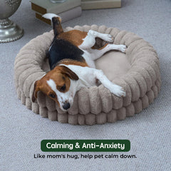 BALANCE Luxury Donut Bed egg-crate bottom detail demonstrates stable shape and even weight distribution.