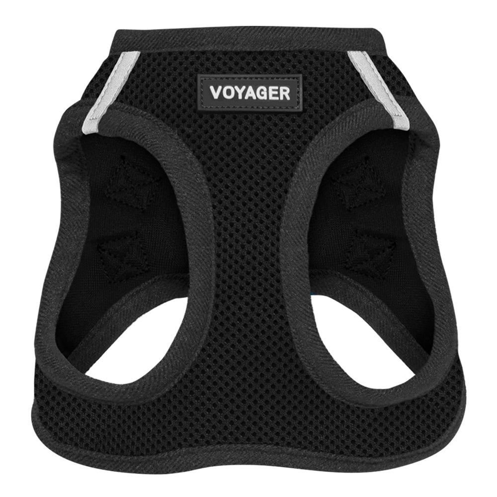 Best Pet Supplies all-weather mesh harness shows soft breathable fabric for year-round comfort on walks.