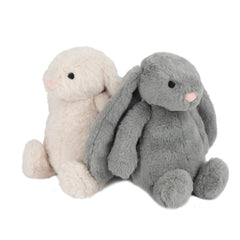 Best Pet Supplies Bunny toy close-up shows soft plush and chew-friendly texture for interactive play.