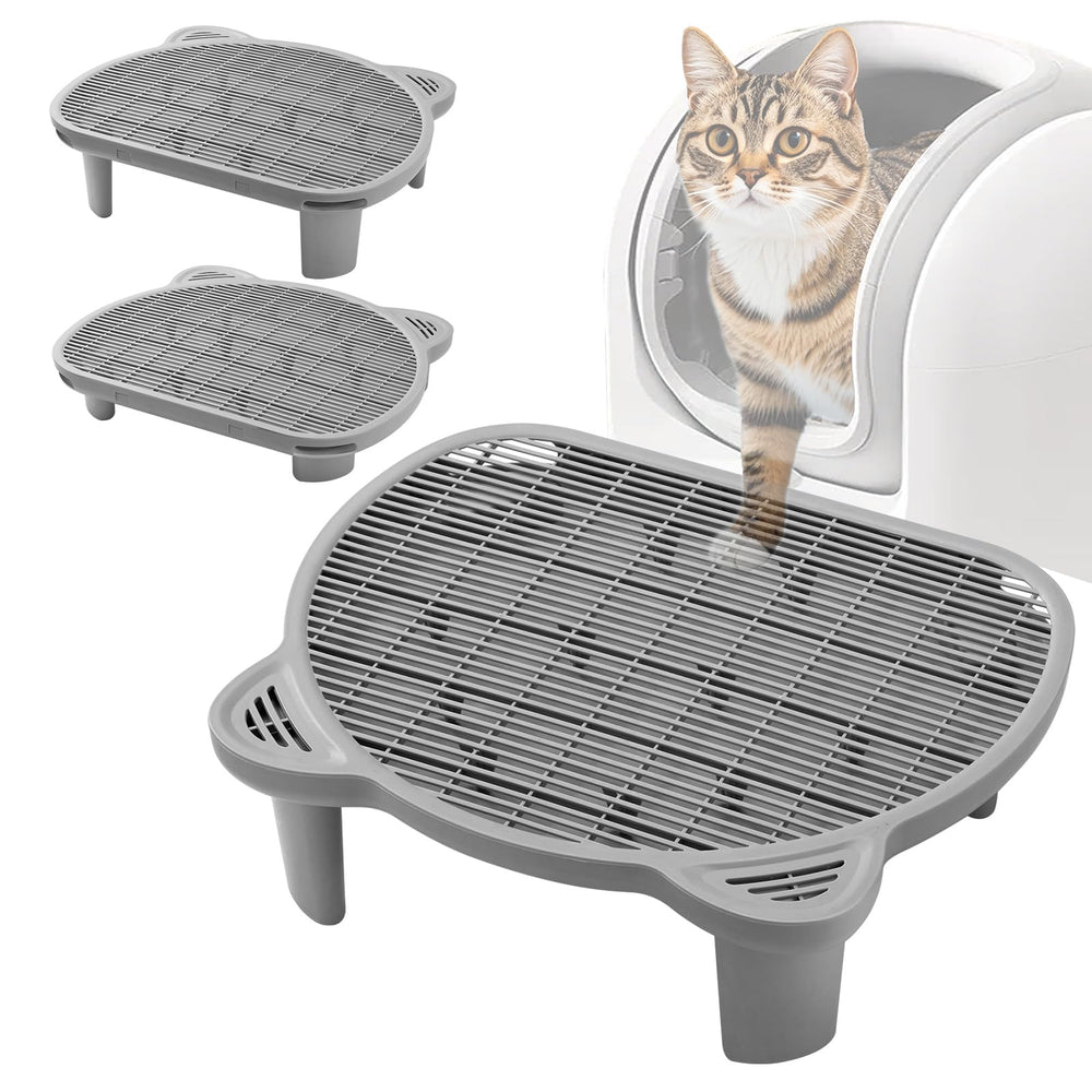 Blata litter-catching step front view shows paw-cleaning platform for cleaner floors.