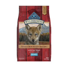 Blue Buffalo Wilderness Rocky Mountain beef kibble close-up for lean puppy muscle