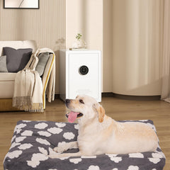 BLVOTKRO gray machine-washable cover shows easy cleaning after muddy paws