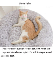 BODISEINT raised rim design supports head and neck for secure cuddling.