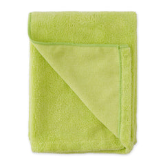 Bone Dry ultrasoft microfiber towel quickly absorbs water from wet pets.