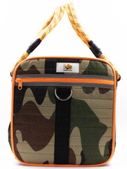 Buddy's Best pet carrier waterproof base helps keep interior clean