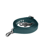 Carhartt Field Dog Leash with 600-denier fabric resists wear and odors