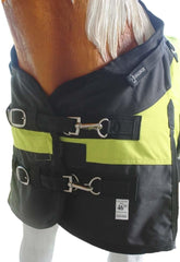 CHALLENGER foal blanket adjustable front closures ensure secure fit as foal grows.