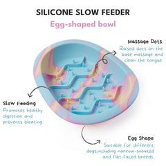 CHEWFFON lick-mat-dog-cat-using demonstrates anxiety-reducing engagement during feeding.