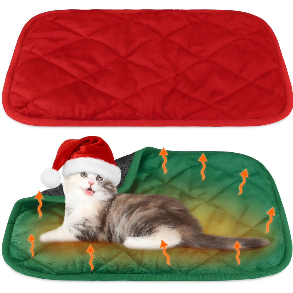 Clysee self-heating pet pad in red-green, compact 16x20 for a cozy nap