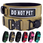 Comfluxe AirTag dog collar holder demonstrates secure AirTag placement.
