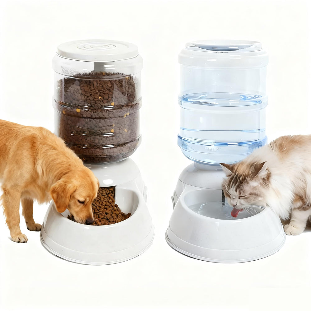 Cucurbita gravity feeder bottle full shows large capacity for long-lasting hydration