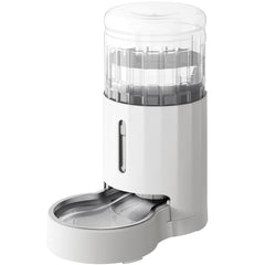 CZPET automatic water dispenser 4L with stainless steel bowl ensures steady hydration for pets.