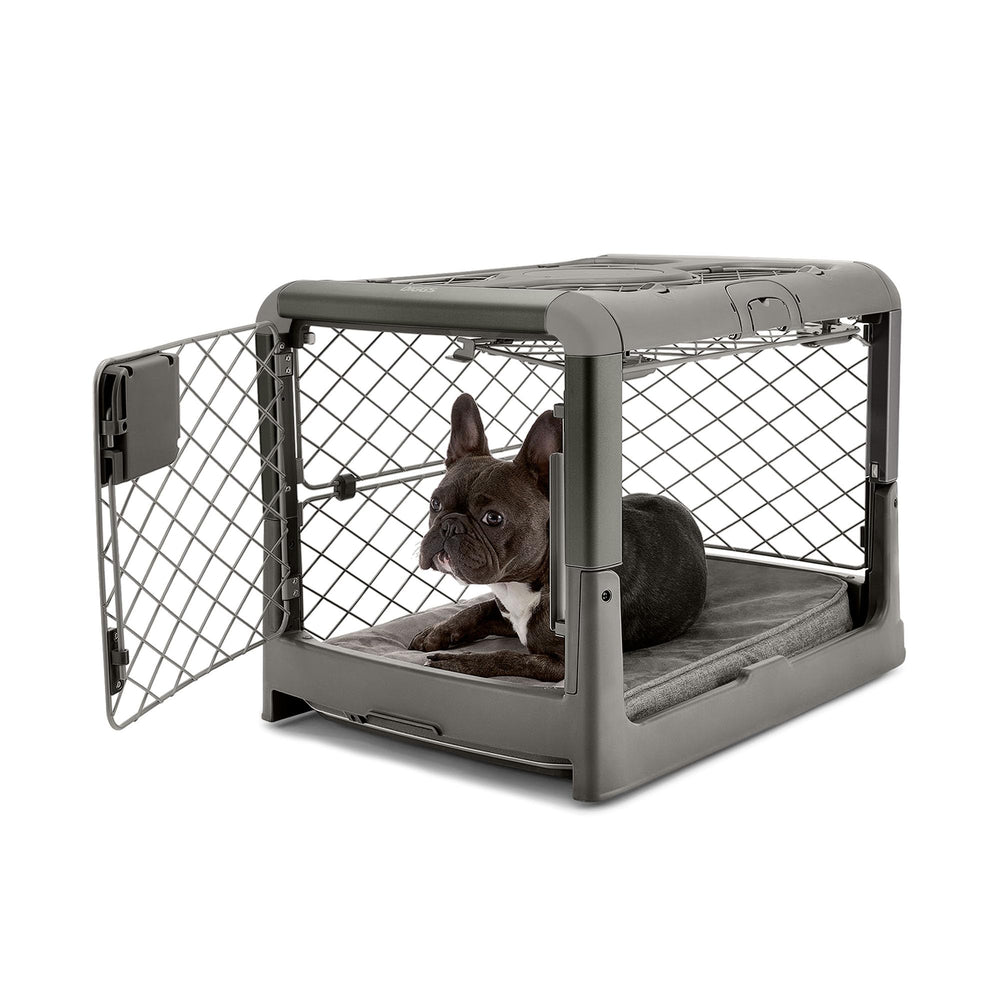 Diggs Revol crate with wheels for easy transport between rooms and car trips.