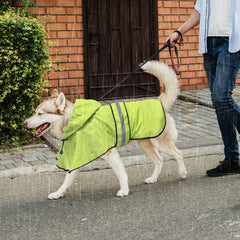Domagiker adjustable chest and belly straps ensure secure fit.