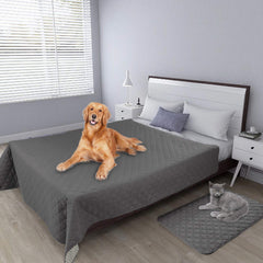 Easy-Going anti-slip backing detail keeps bed cover in place on furniture