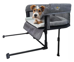 Englacha Close2me bedside setup shows close cuddling and convenient pet proximity at night.