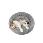 Cama Enjoying para gatos, redonda de 11,81 pulgadas con almohada perimetral para mayor confort nocturno.