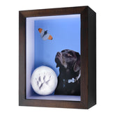 Favonuovy paw print kit frame front showcases a ready-to-display pet memorial keepsake.