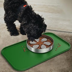 Feedoo anti-slip dot bottom offers strong grip during feeding.