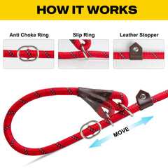 Fida slip lead held in hand shows easy on/off operation.