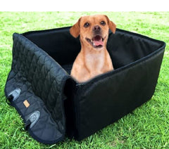 Flow.month non-slip backing with seat anchors ensures cover stays in place