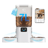 Frienhund 5G WiFi automatic pet feeder top view shows dual cameras for remote monitoring.