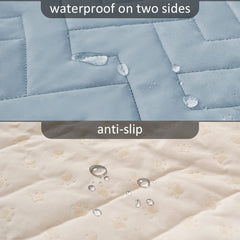 Fuguitex dog bed cover being machine washed; easy-care feature highlighted.