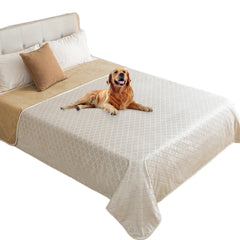 Fuguitex waterproof dog blanket cream-sand 82x102 protects furniture from spills.