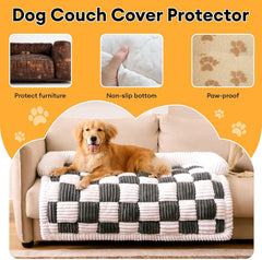 FUNNY FUZZY anti-slip bottom keeps the cover securely in place