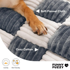 Funny Fuzzy mini sofa design with cushions provides elevated head and neck support.