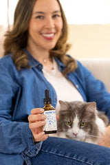 Furpect Keepin' Calm chicken-flavor drops appealing to picky pets for easy administration