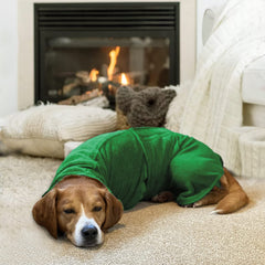 Geyecete dog drying coat on a dog, fast water absorption after bath.