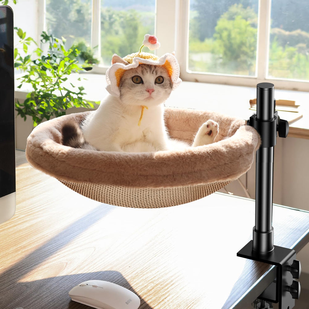 Giisorde Cat Desk Bed front view—cozy workspace companion for focused tasks