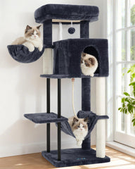 Gitelsnour cat tree top platform—ample lounge space for relaxed naps.