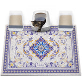 Glittme cat litter mat with non-slip base keeps box stable and reduces spills.
