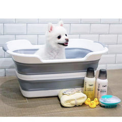 Goderewild pet bathtub with smooth rim and safety features.