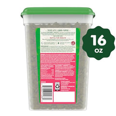 Greenies Feline Smartbites Salmon Flavor Treats appealing to cats with salmon taste.