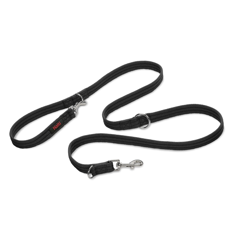 Halti Training Leash double-ended clip setup enables versatile training options for better control.