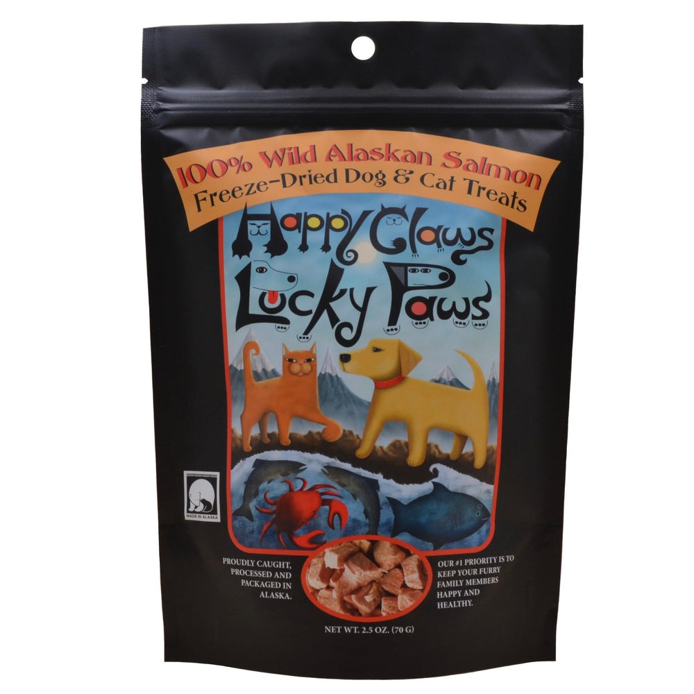 Happy Claws Lucky Paws wild Alaskan salmon cubes for dogs and cats, ideal bite-sized training treats.