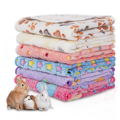 HOBBTREE guinea pig cage liner with soft flannel blanket for cozy warmth